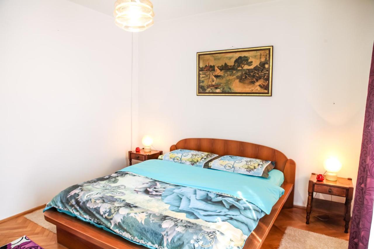 Apartment Dejan 采蒂涅 外观 照片